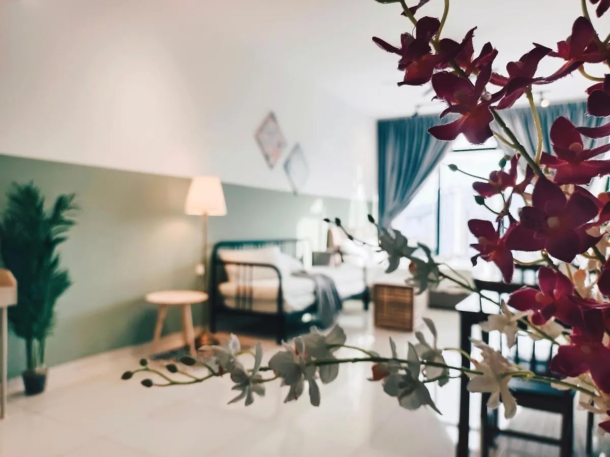 2Br Comfort & Cozy New Condo @ Georgetown George Town