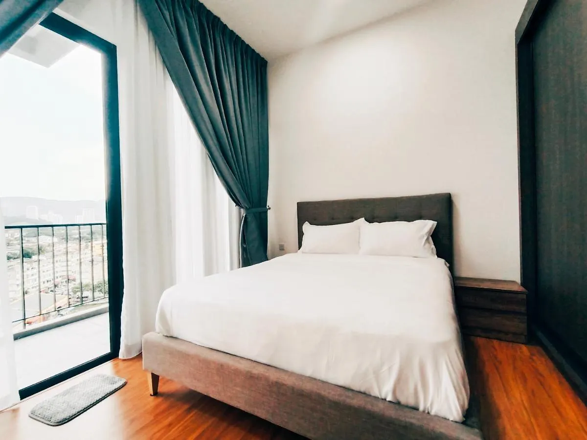 Apartment 2Br Comfort & Cozy New Condo @ Georgetown Malaysia
