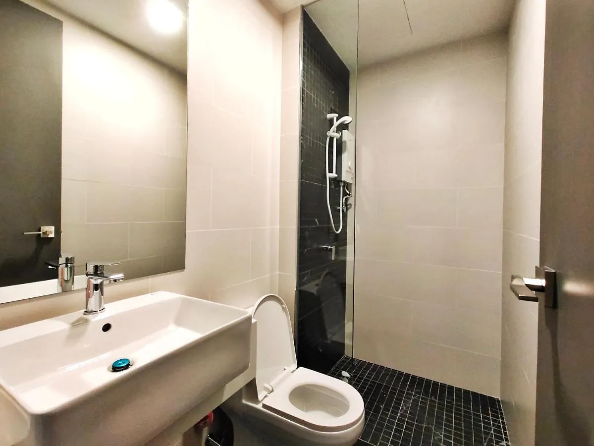2Br Comfort & Cozy New Condo @ Georgetown 0*, George Town Malaysia