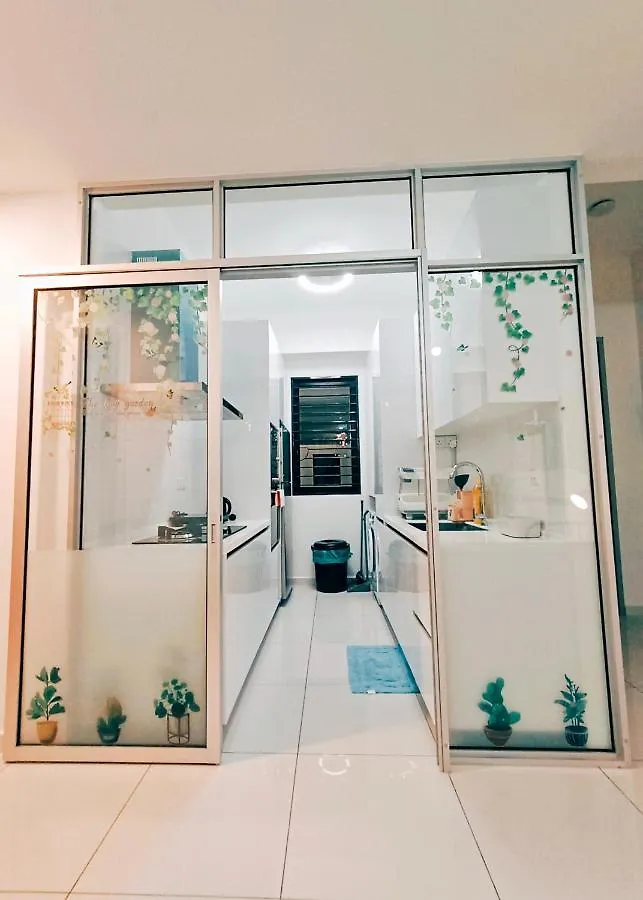 2Br Comfort & Cozy New Condo @ Georgetown