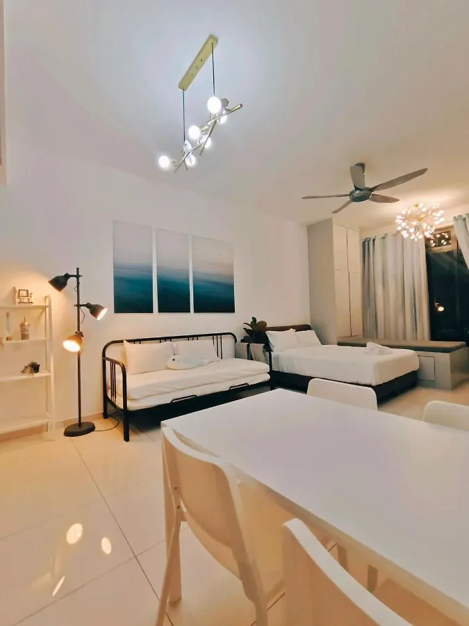 2Br Comfort & Cozy New Condo @ Georgetown Malaysia